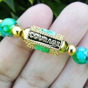 🎁☃️❄️ $10 Stocking Stuffers COURAGE! Tie Dye Glass Bead Stretch Bracelet 7-7.5"